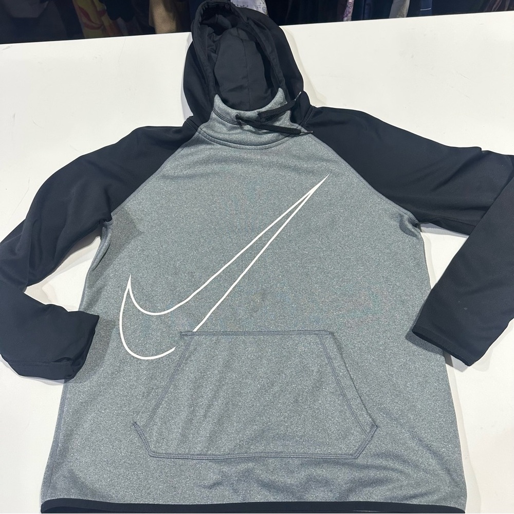 Nike Dri-FIT Black and Gray Apparel
